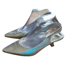 BCBG‎ Generation Silver Metallic Pointed Toe Kitten Heel Slingback Pumps Size 7
